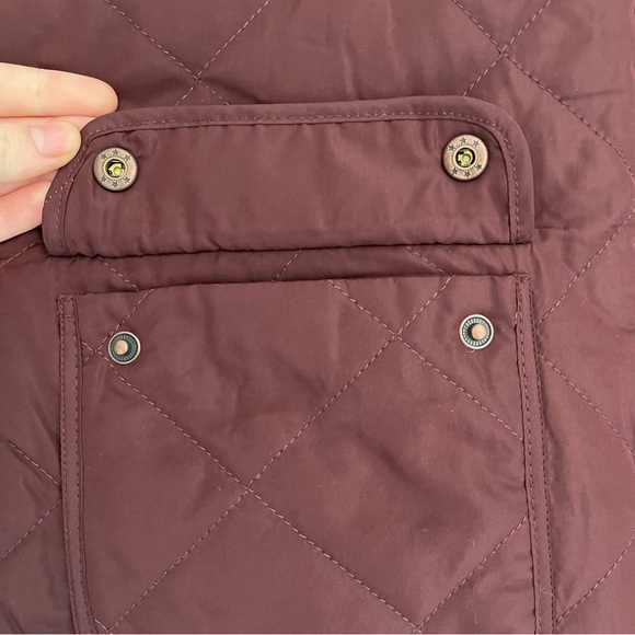 Reversible Purple Sherpa Vest - Picture 9 of 14